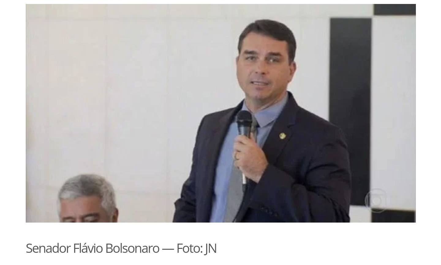 Senador Flávio Bolsonaro se filia ao Patriota