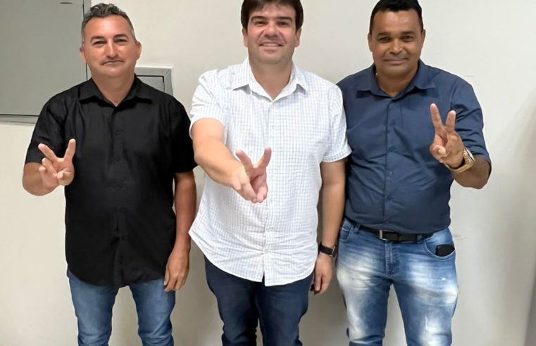 Eduardo Carneiro recebe novas adesões e conta com apoio de 10 dos 11 vereadores em Pitimbu*