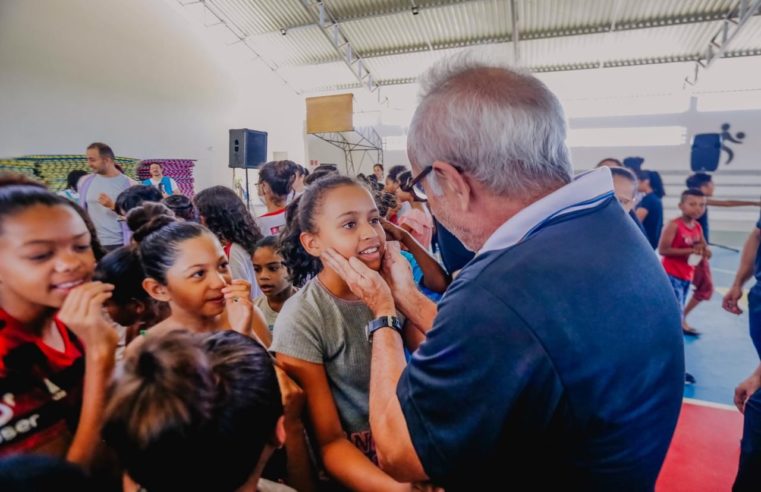 Segunda fasePrefeito acompanha seleção dos alunos da Rede Municipal que vão disputar vaga na Escola do Bolshoi