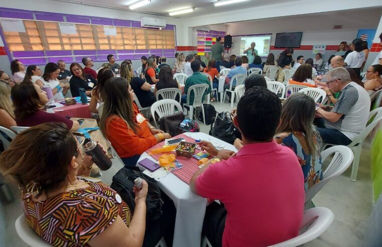 Profissionais das escolas integrais se reúnem para avaliar boas práticas e o protagonismo na educação